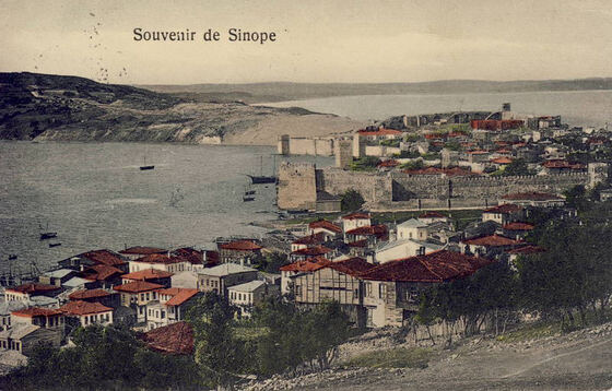 Sinop genel görünümü — dönem kartpostalı «Souvenir de Sinope»